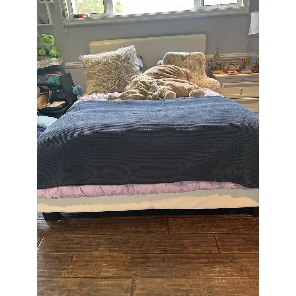 West Elm Organic Cotton Crinkle Quilt Coverlet Full Queen Slate Blue 92x88